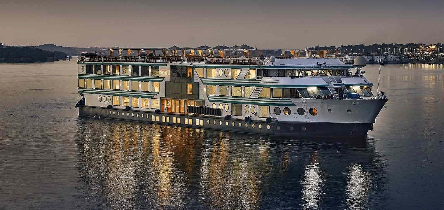 10 Day Round Trip Nile Cruise and Cairo Tours